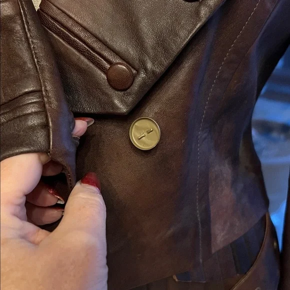 Vintage LAMB Brown Leather Women's Jacket - Picture 9 of 15